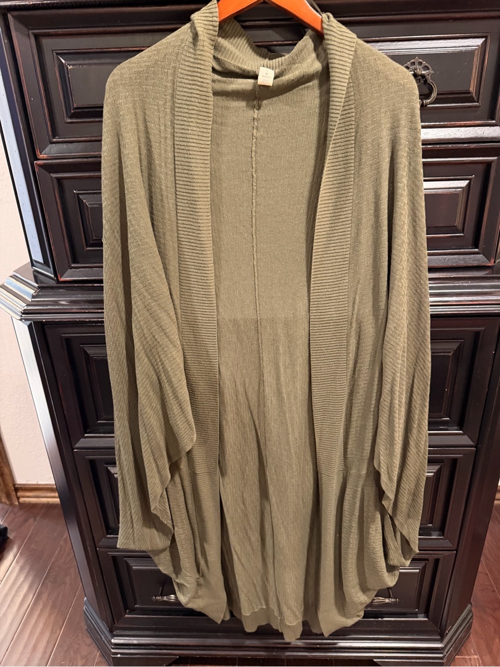 Lulu Olive Open-Front Women's Cardigan Sweater